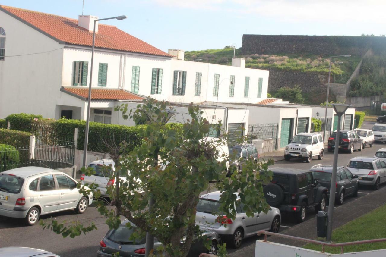 Apartanita